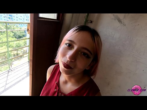 ❤️ Студент Sensual відсмоктує незнайомця в глибинці - сперма йому на обличчя ❤️❌ Секс-відео у нас ❤